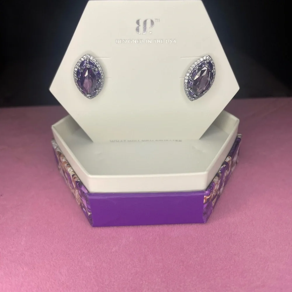 Earring bundle - Picture 5 of 8